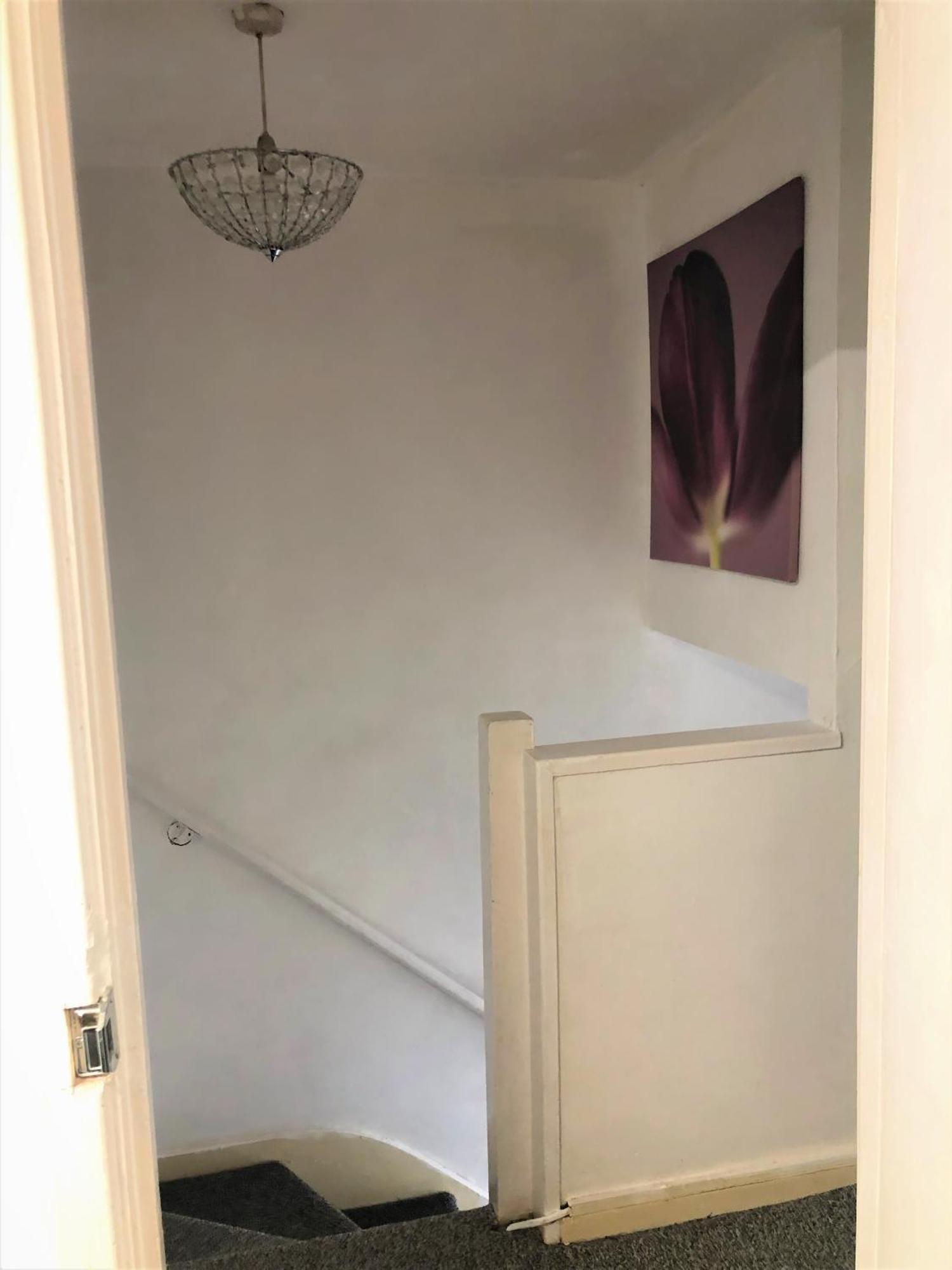 Alpine Heathrow London Apartment Yiewsley Exterior photo